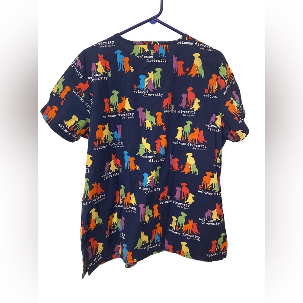 Cherokee Diversity Rainbow Dog Print Scrub Top XL - Picture 2 of 9